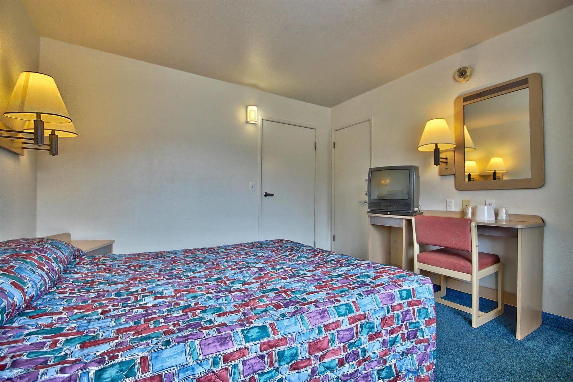America'S Best Value Inn & Suites-Helena Eksteriør billede